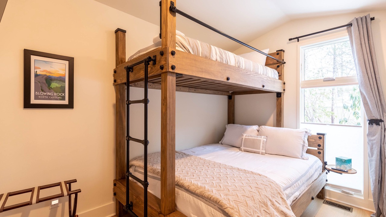 Photo of Bedroom in Newland