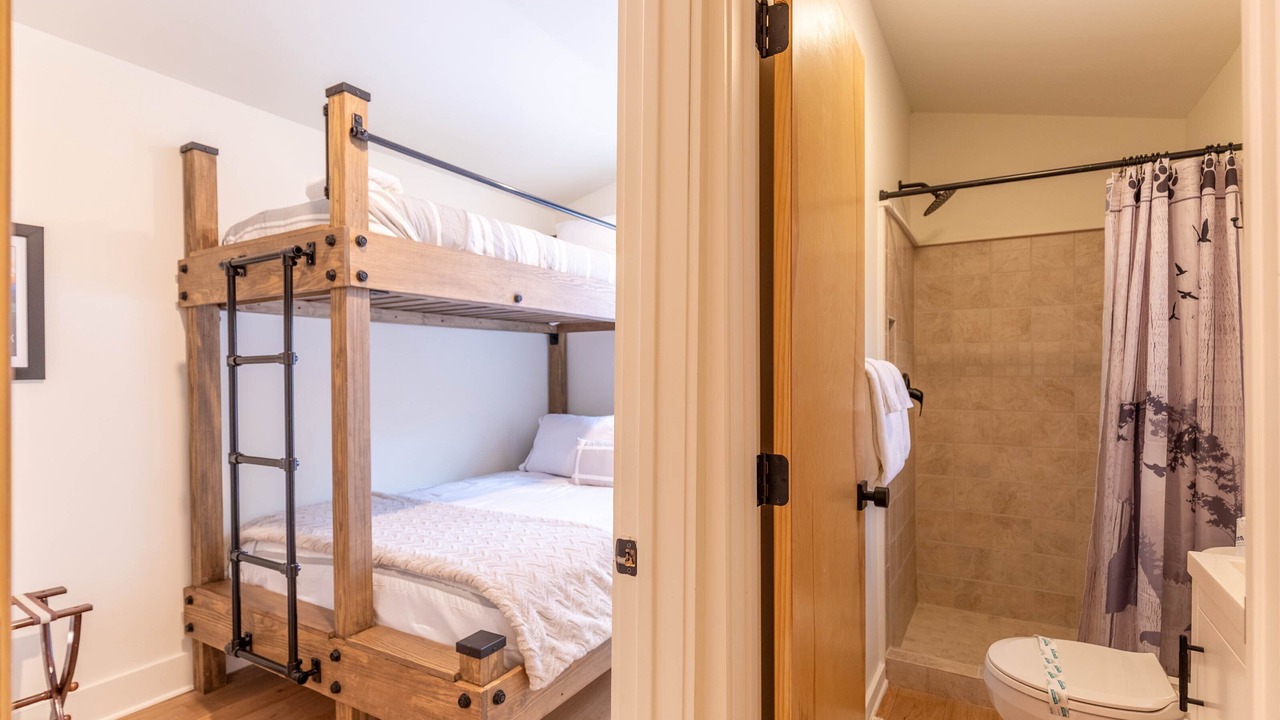 Photo of Bedroom in Newland