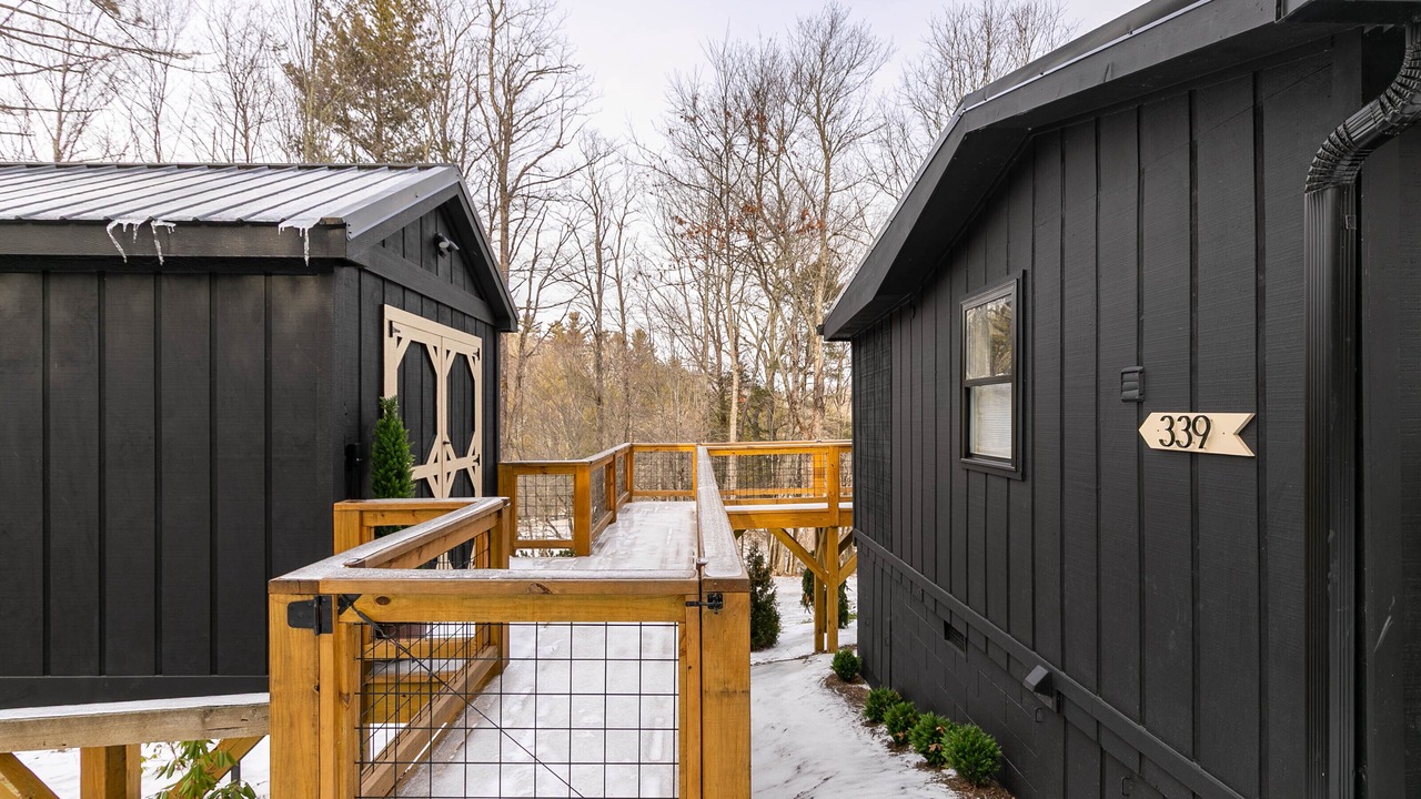 Photo of Outdoor in Newland
