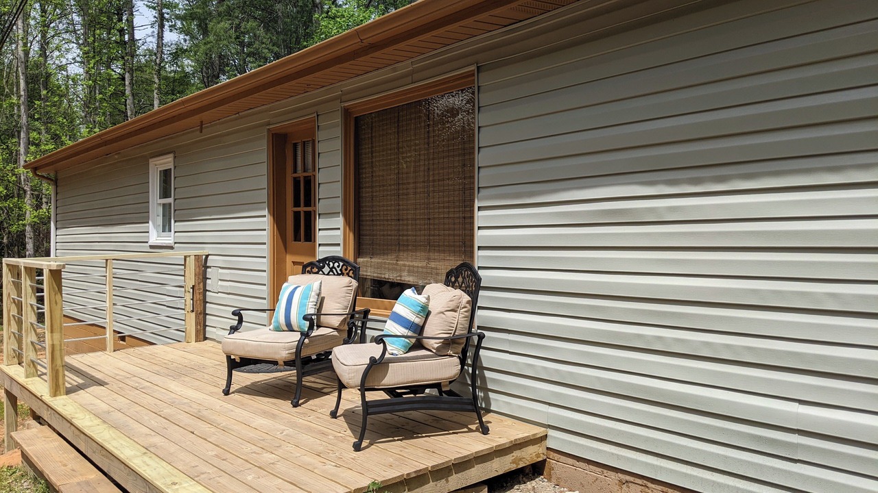 Photo of Patio Balcony in Lenoir
