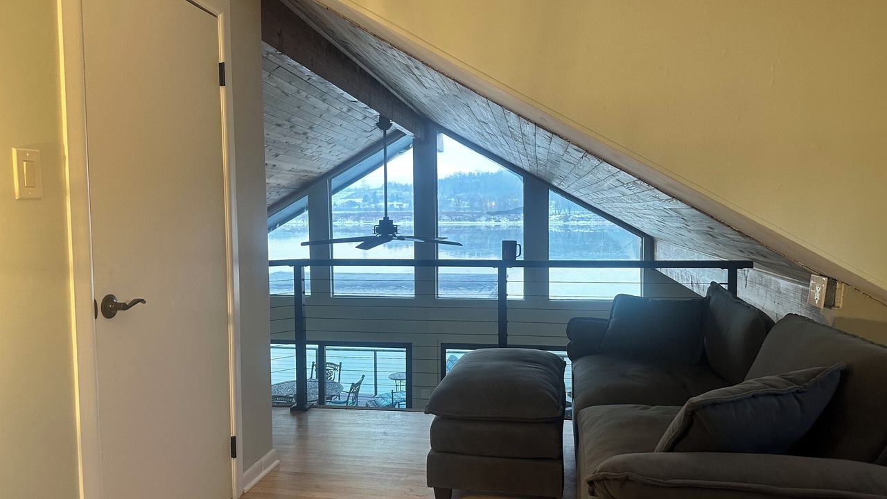 Photo of Livingroom in New Richmond
