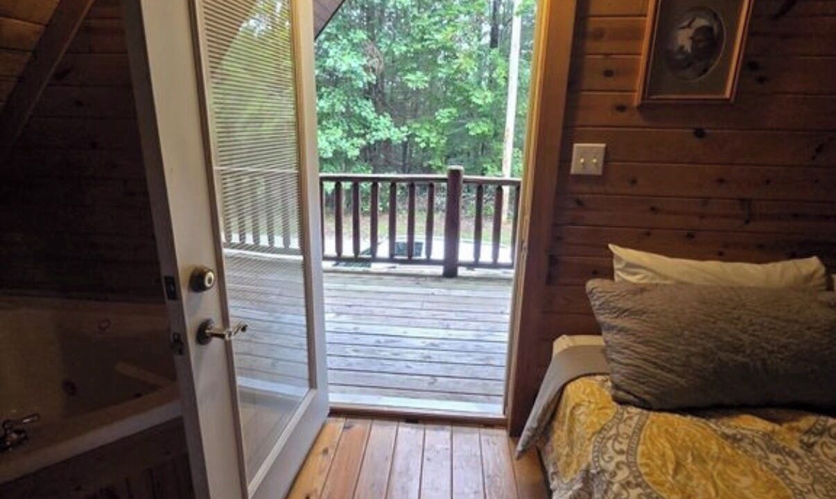 Photo of Bedroom in Rogers
