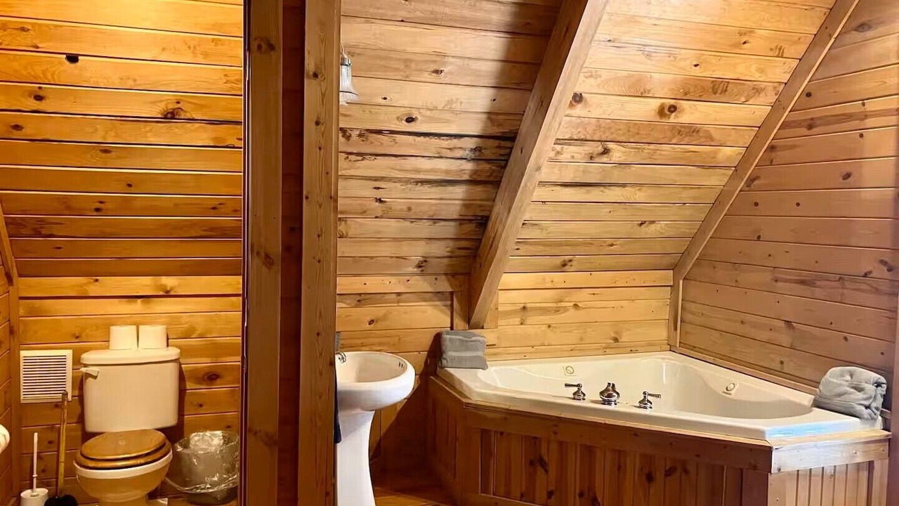 Photo of Bathroom in Rogers