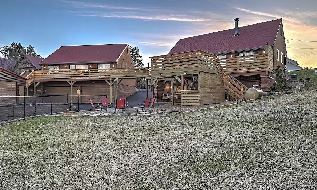 Photo of Outdoor in Oak Grove