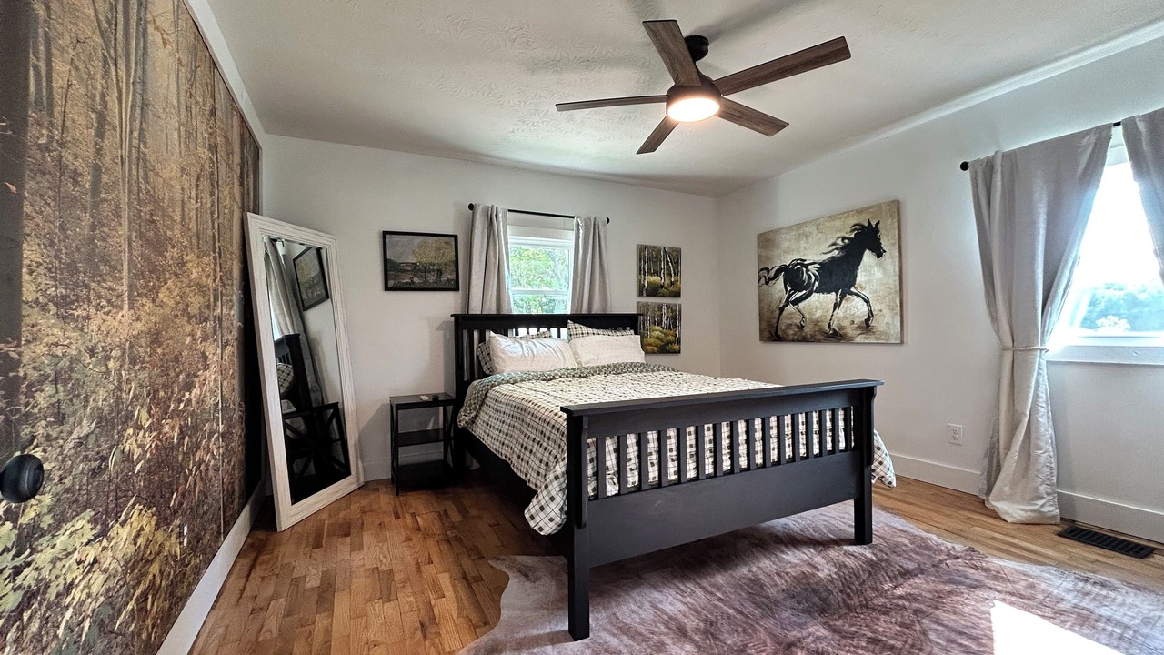 Photo of Bedroom in Owenton