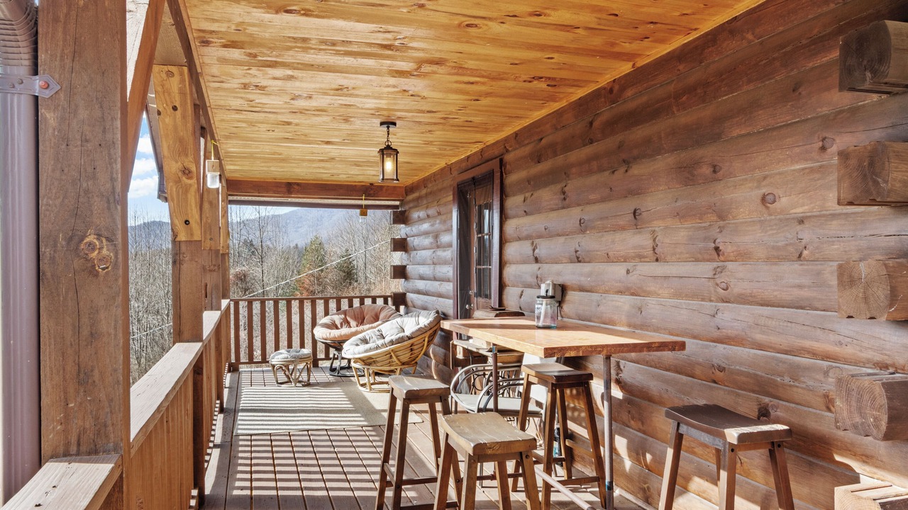 Photo of Outdoor in Newland