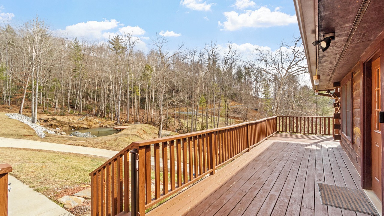 Photo of Outdoor in Newland
