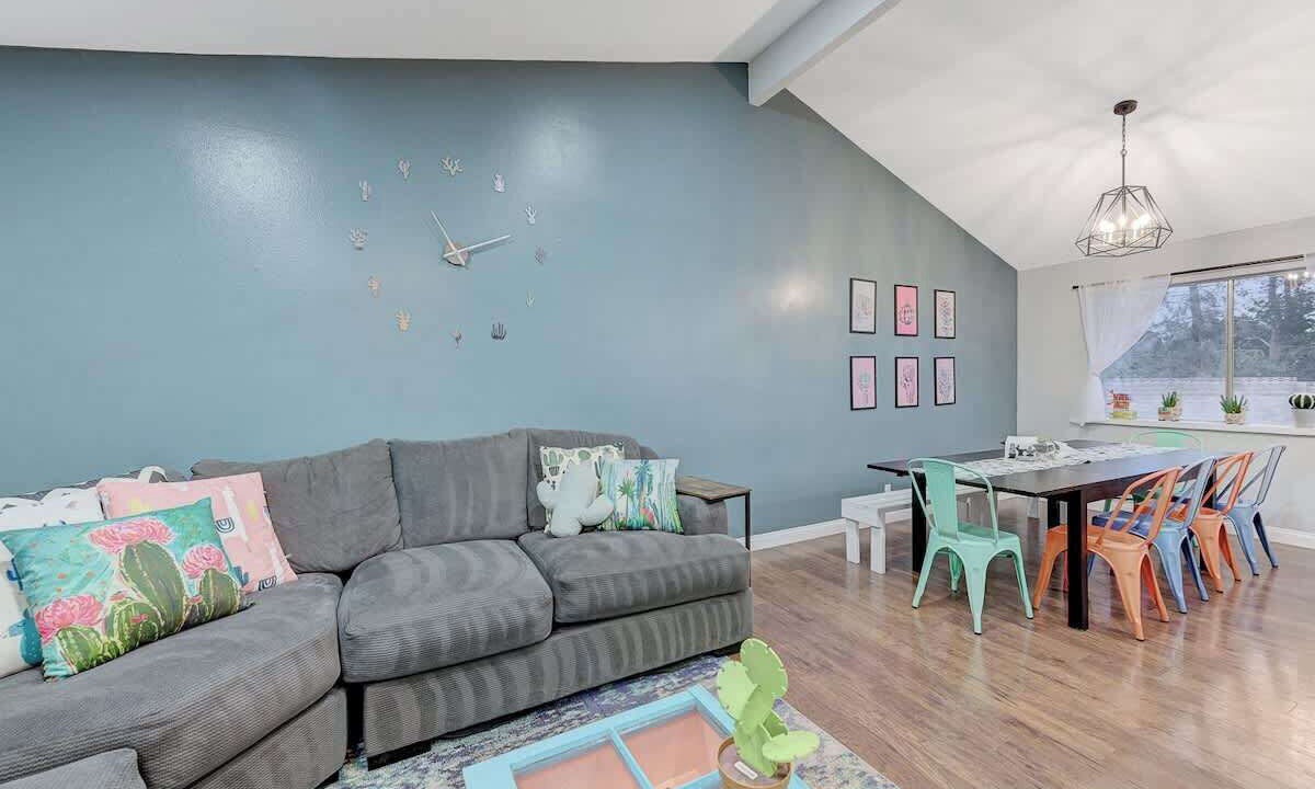 Photo of Livingroom in Chinatown