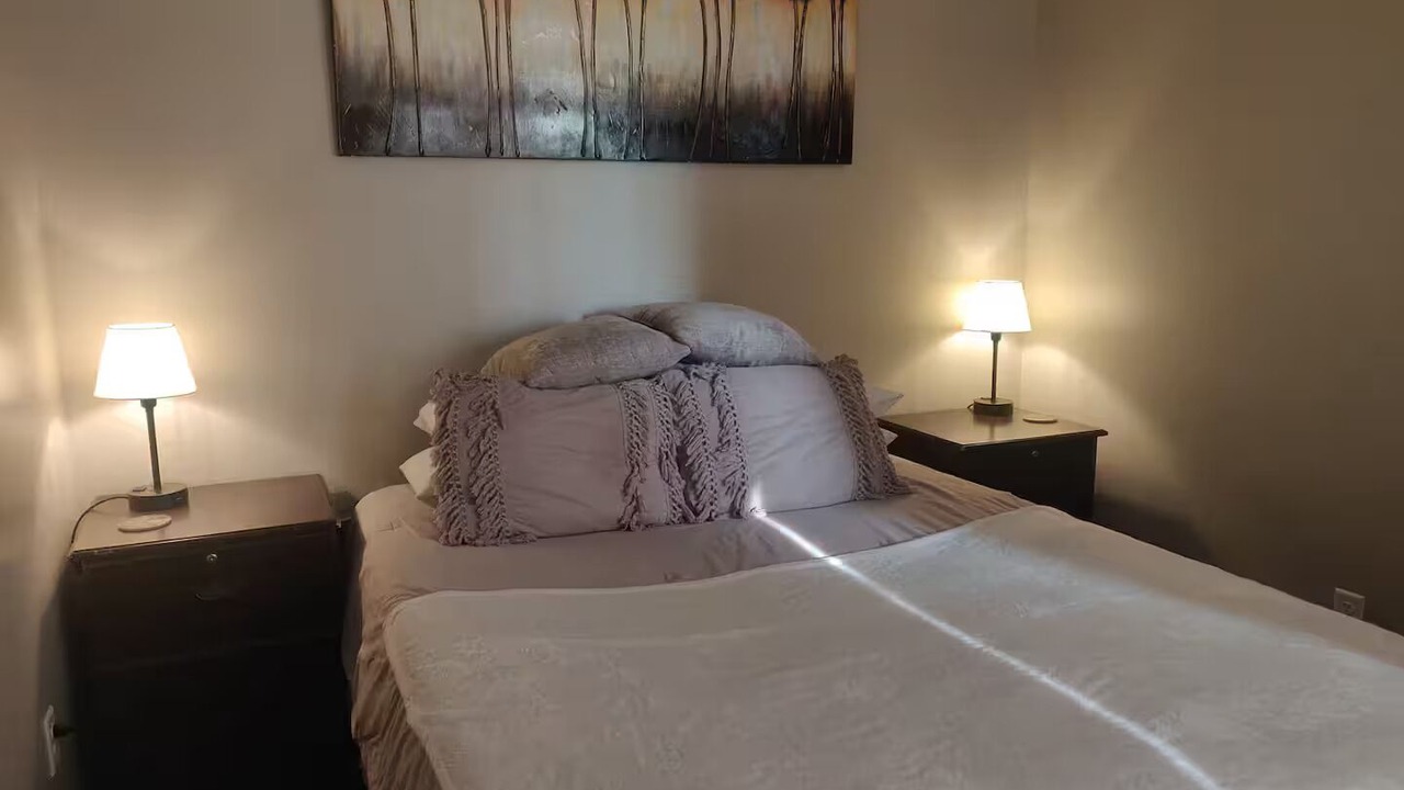 Photo of Bedroom in Woodfin