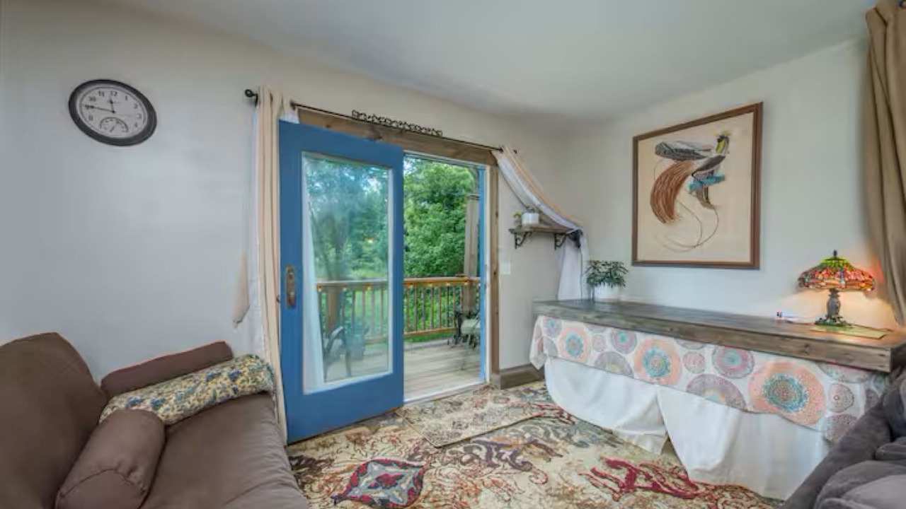 Photo of Livingroom in Woodfin