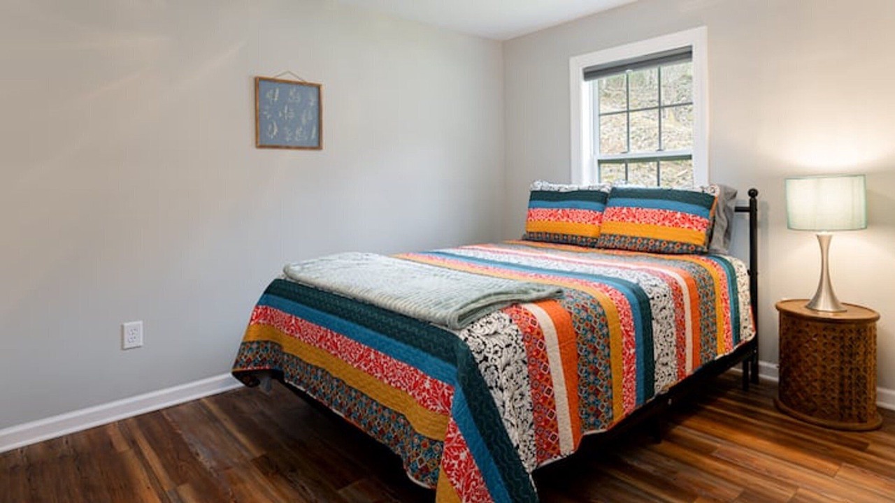 Photo of Bedroom in Swannanoa