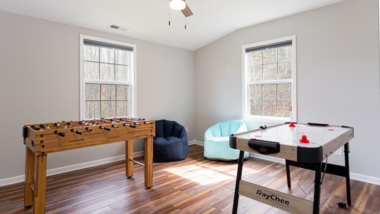 Photo of Bedroom in Swannanoa