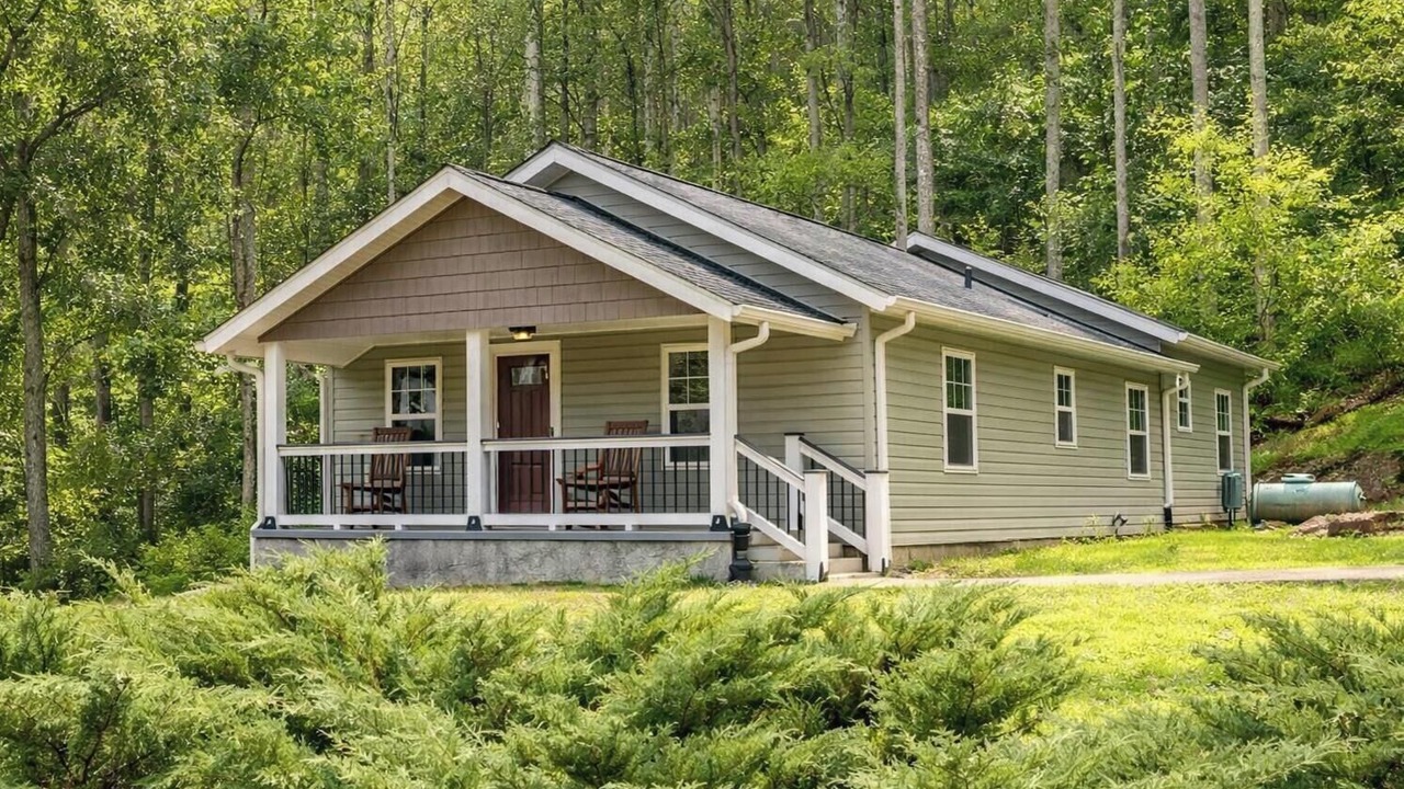 Photo of Outdoor in Swannanoa