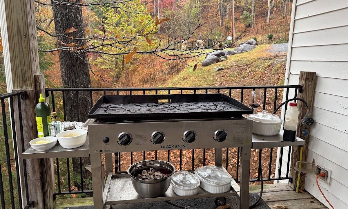 Photo of Outdoor in Bakersville