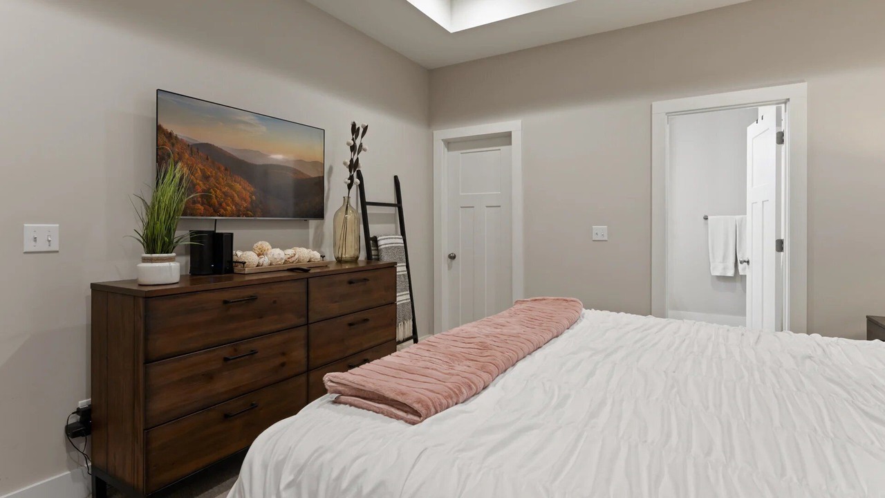 Photo of Bedroom in Fairview