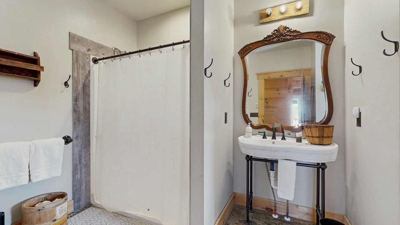 Photo of Bathroom in Elk Park
