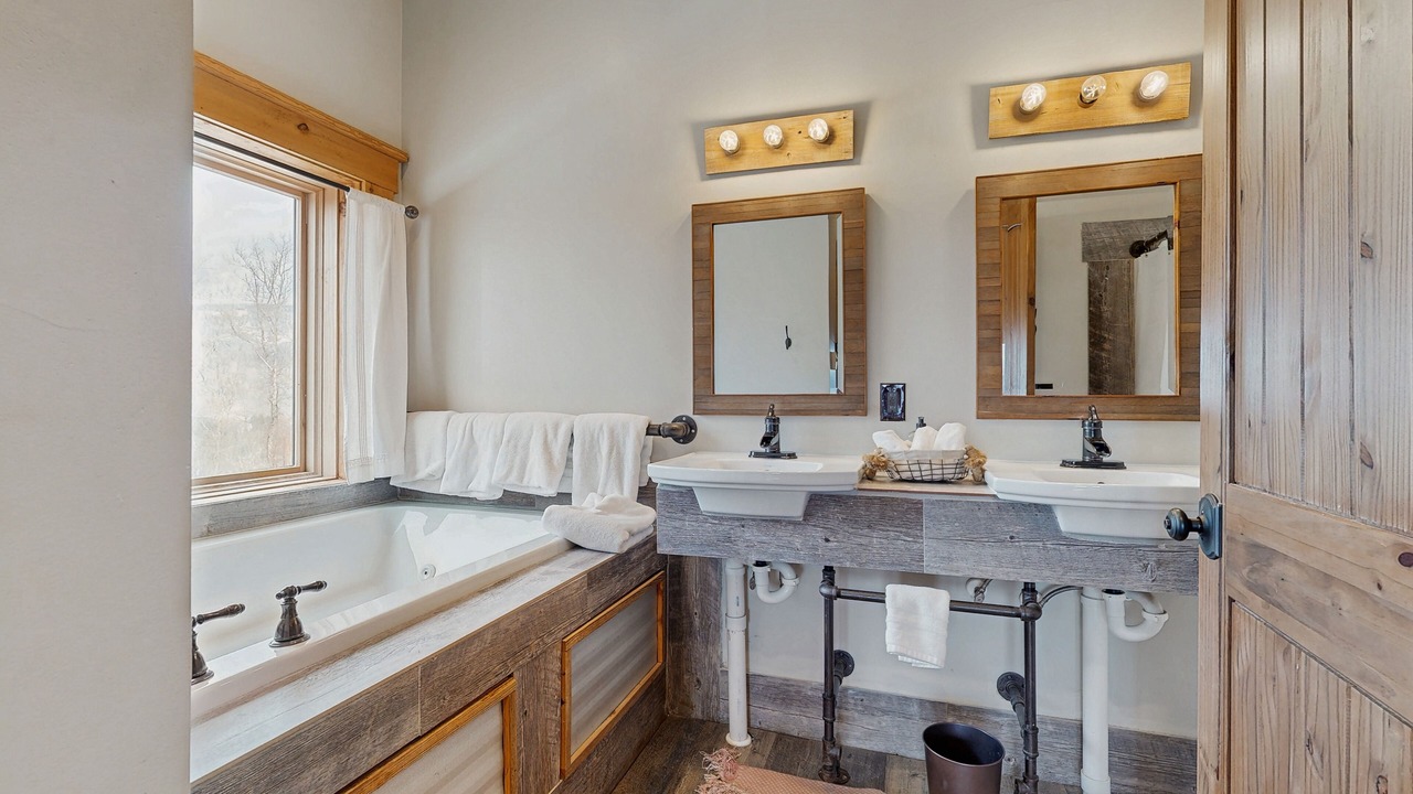 Photo of Bathroom in Elk Park
