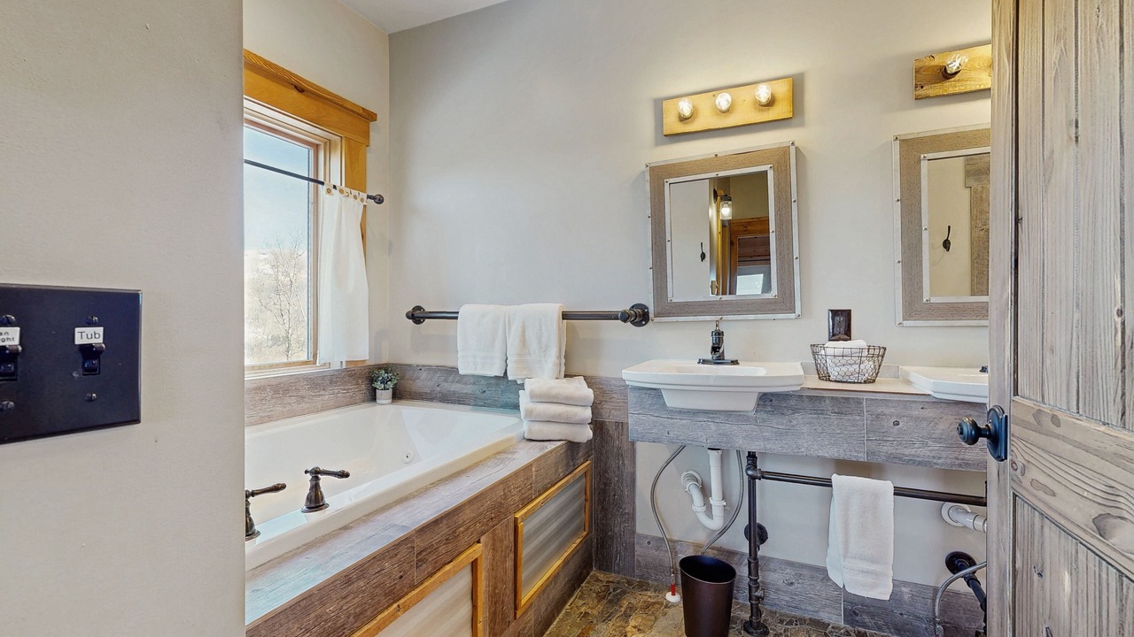 Photo of Bathroom in Elk Park