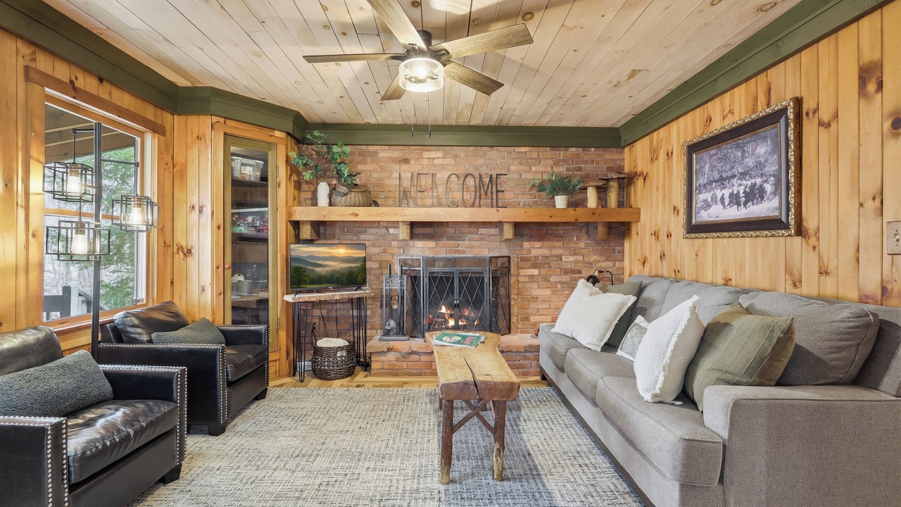 Photo of Livingroom in Zionville