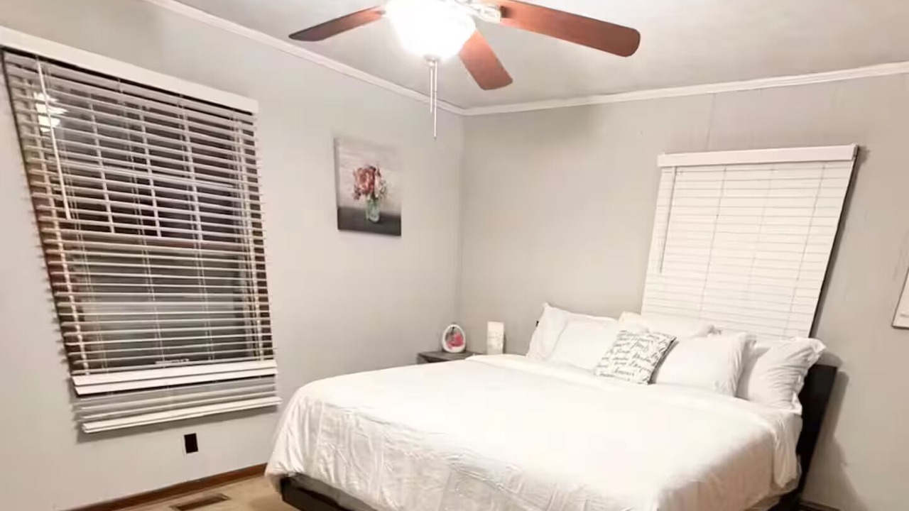 Photo of Bedroom in Spurgeon