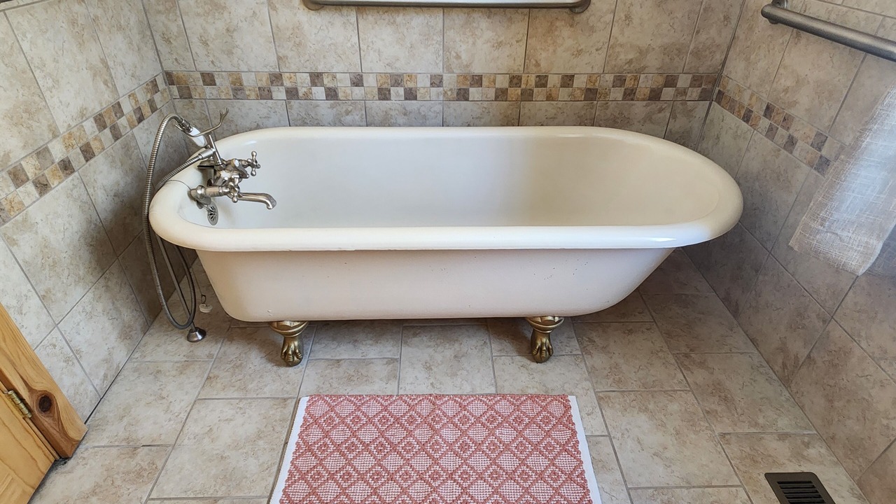 Photo of Bathroom in Kerr