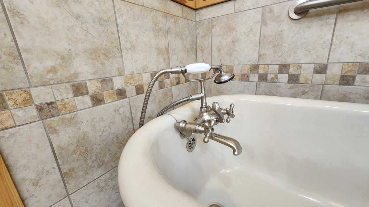 Photo of Bathroom in Kerr