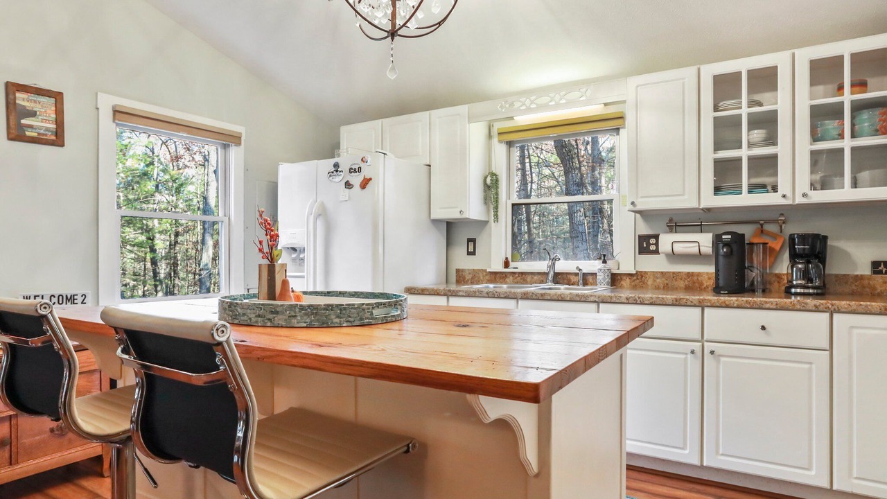 Photo of Kitchen in Great Cacapon