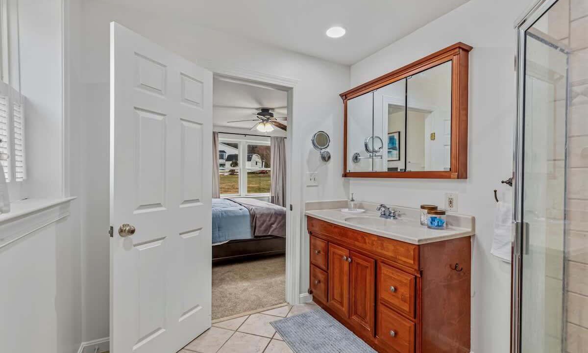 Photo of Bathroom in Leesburg