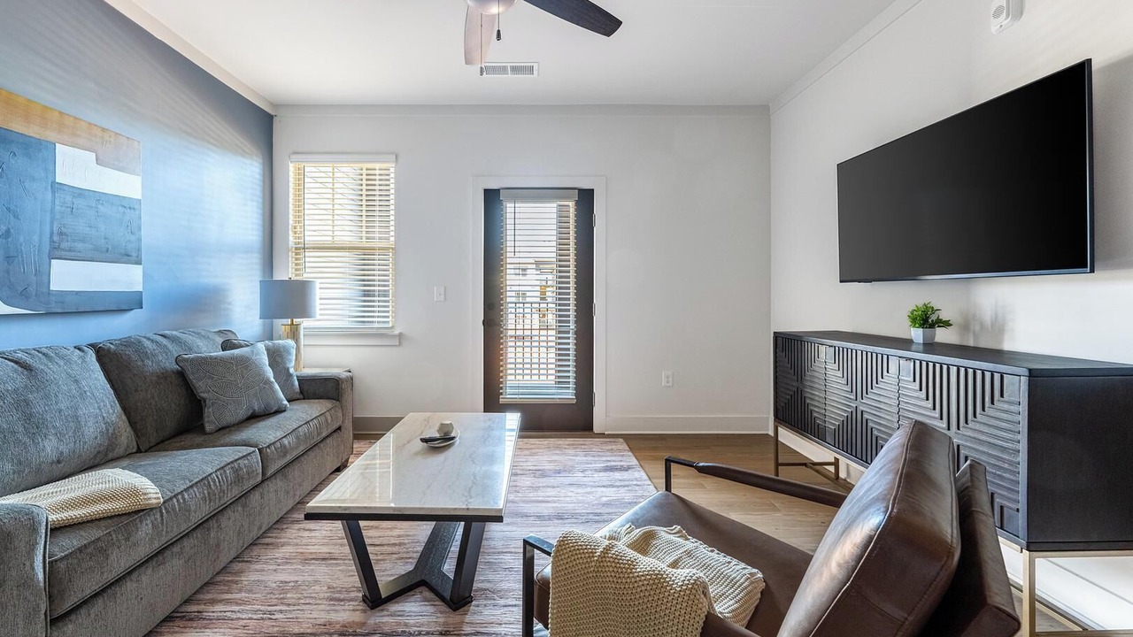Photo of Livingroom in Asheville