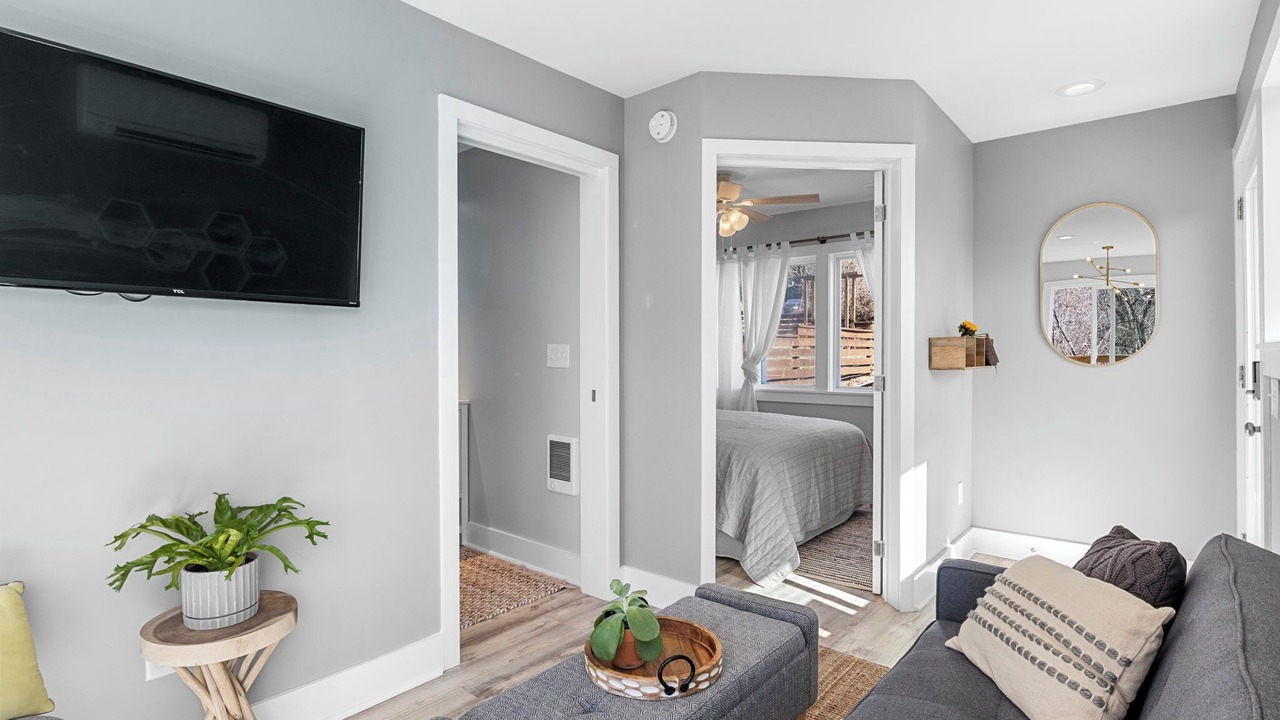 Photo of Bedroom in Woodfin