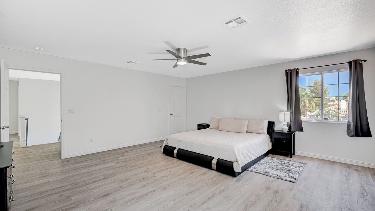 Photo of Bedroom in Spring Valley