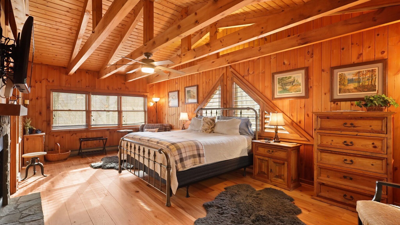Photo of Bedroom in Banner Elk