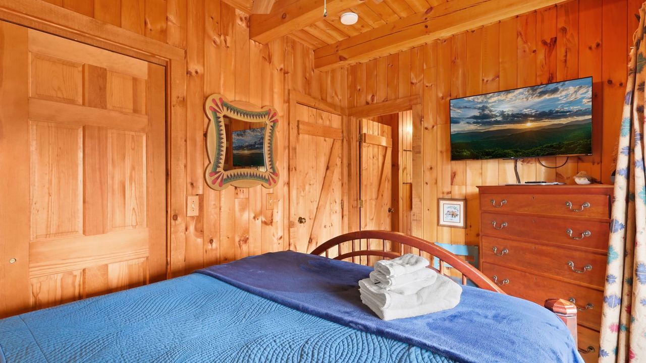 Photo of Bedroom in Banner Elk