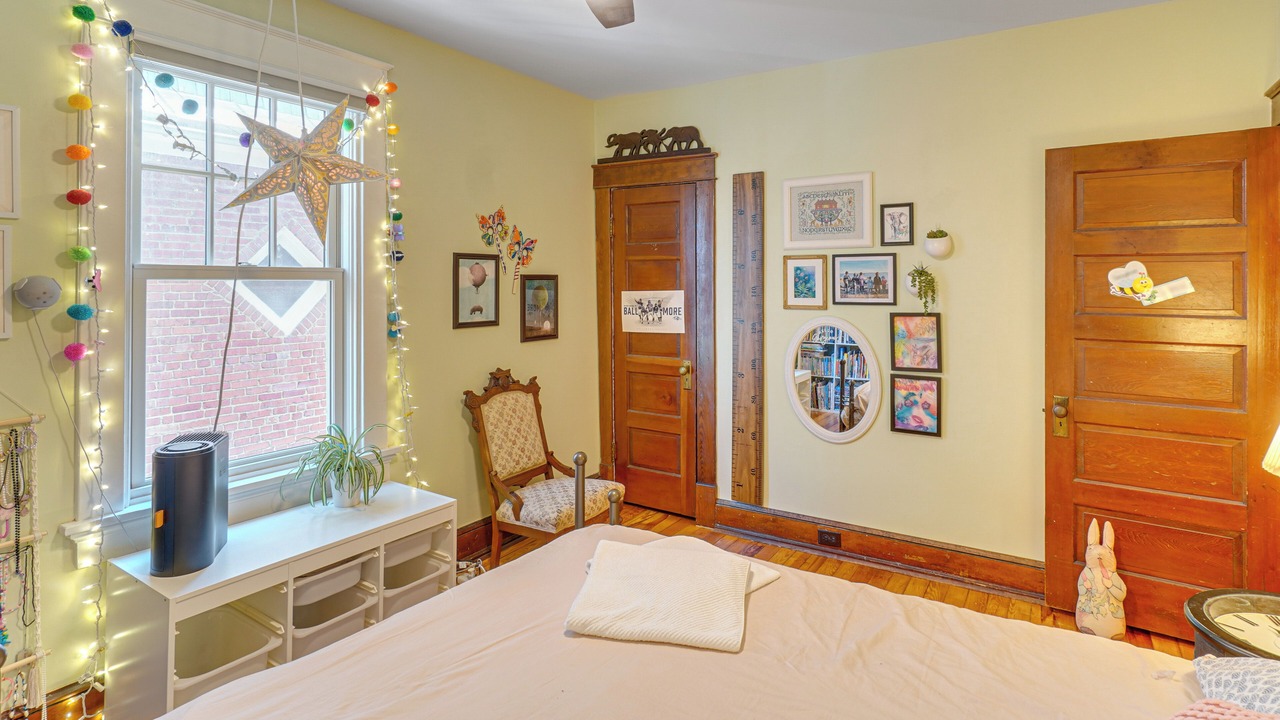 Photo of Bedroom in Downtown