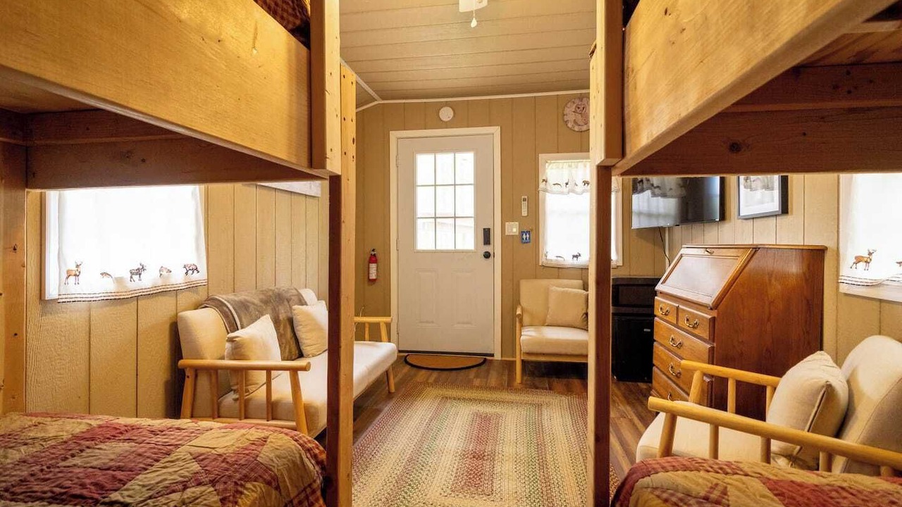 Photo of Bedroom in Berkeley Springs