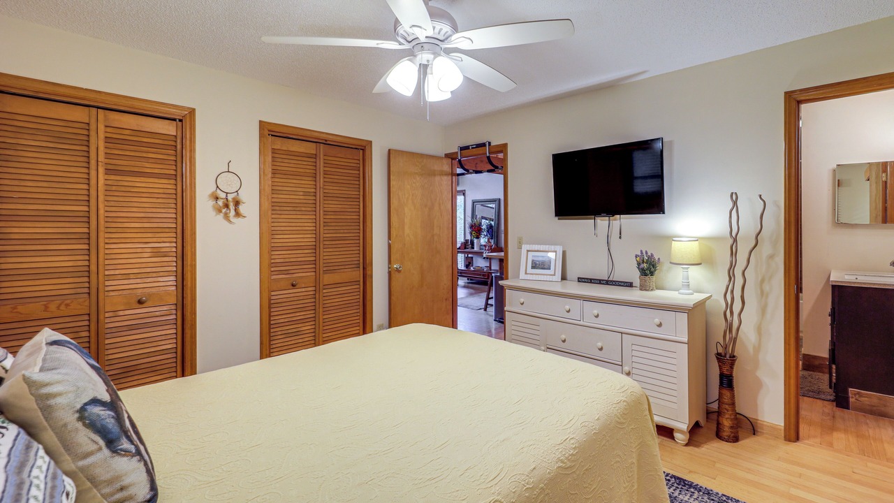 Photo of Bedroom in Newland
