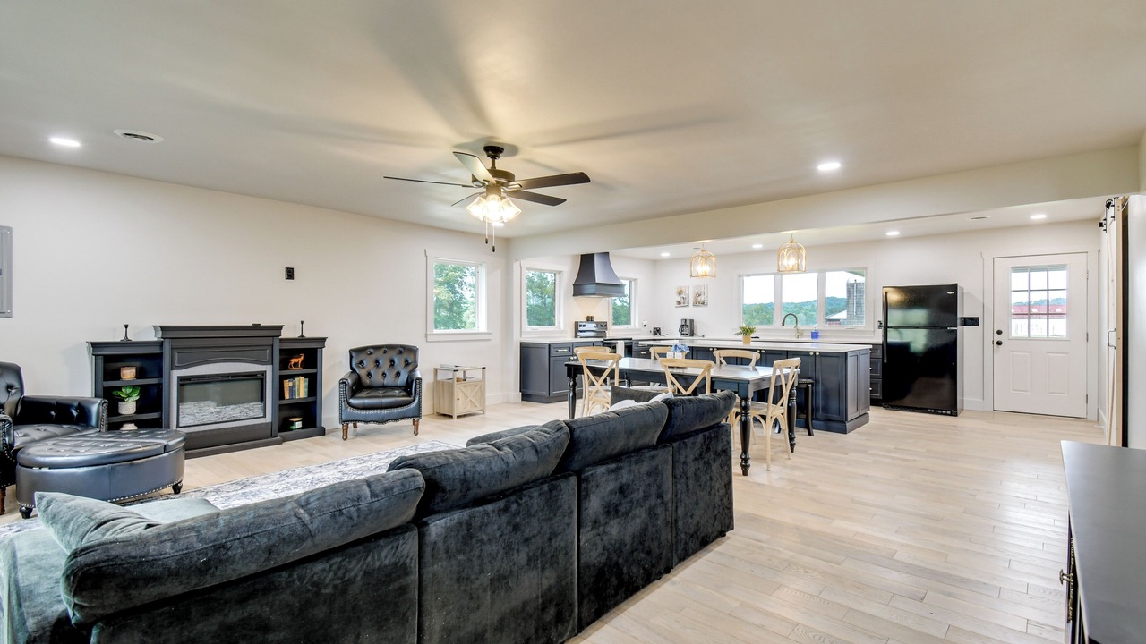 Photo of Livingroom in Campton