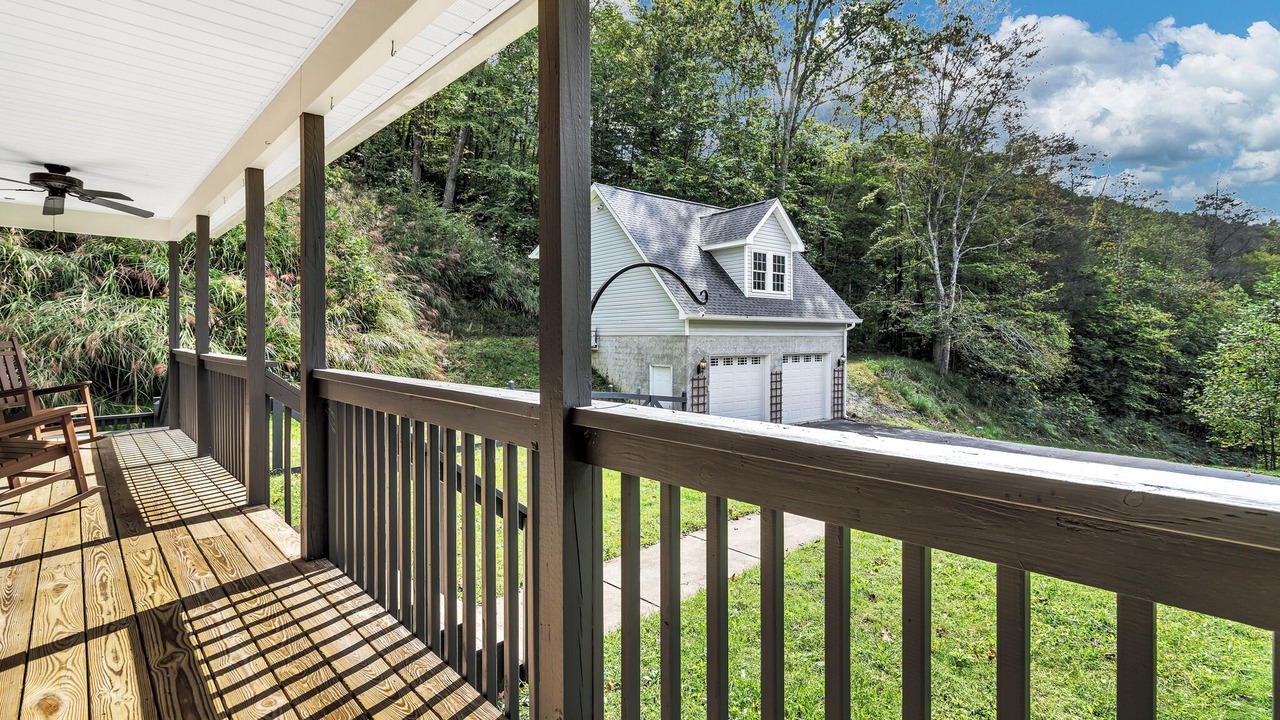 Photo of Outdoor in Barnardsville