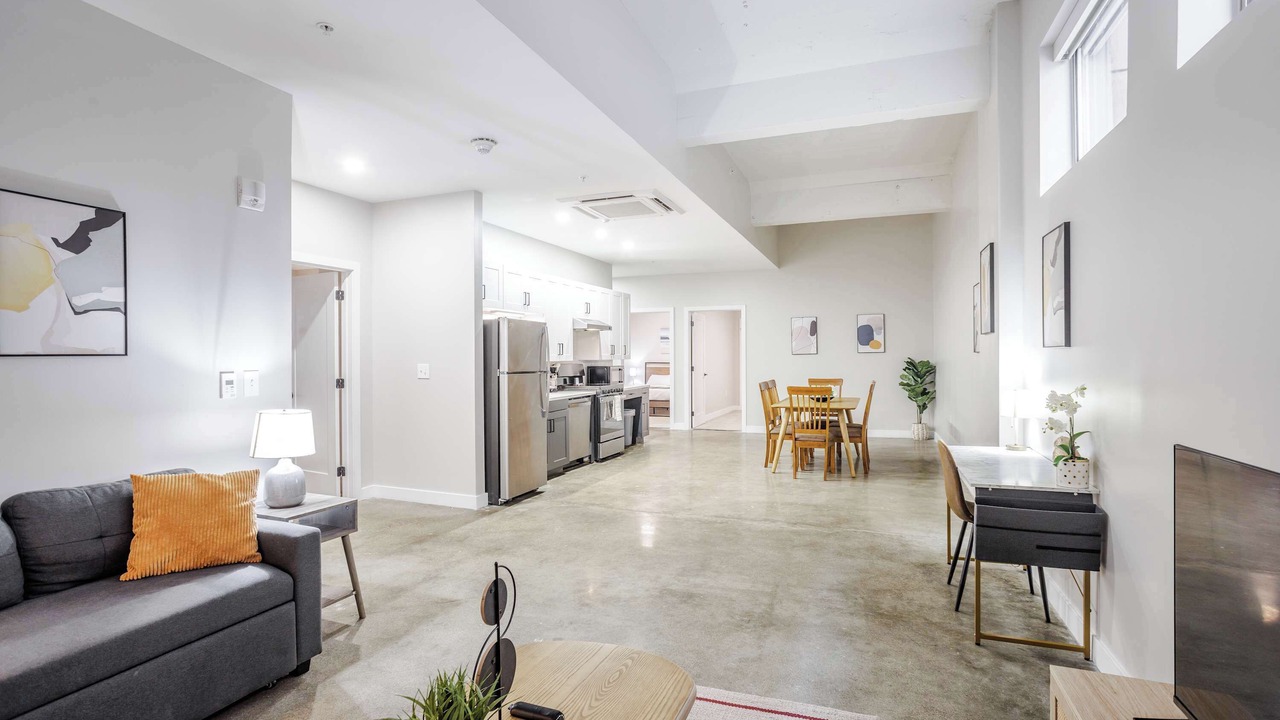 Photo of Livingroom in Downtown Cincinnati