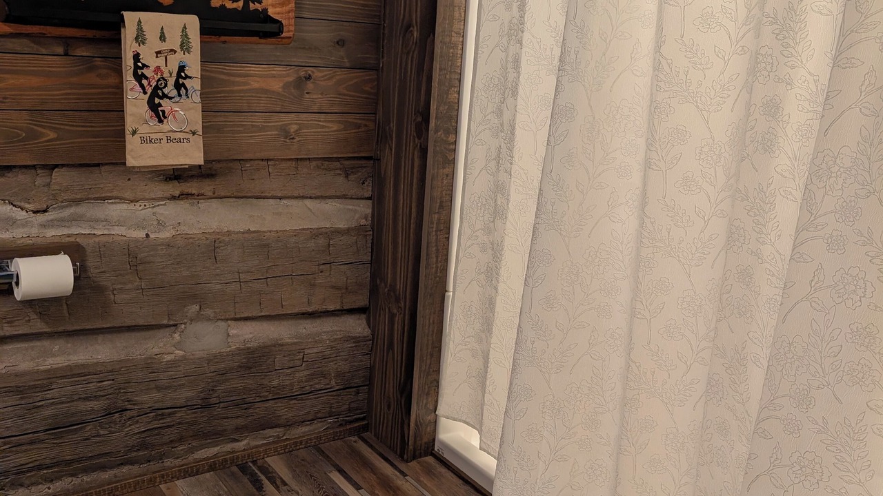 Photo of Bathroom in Rutherfordton