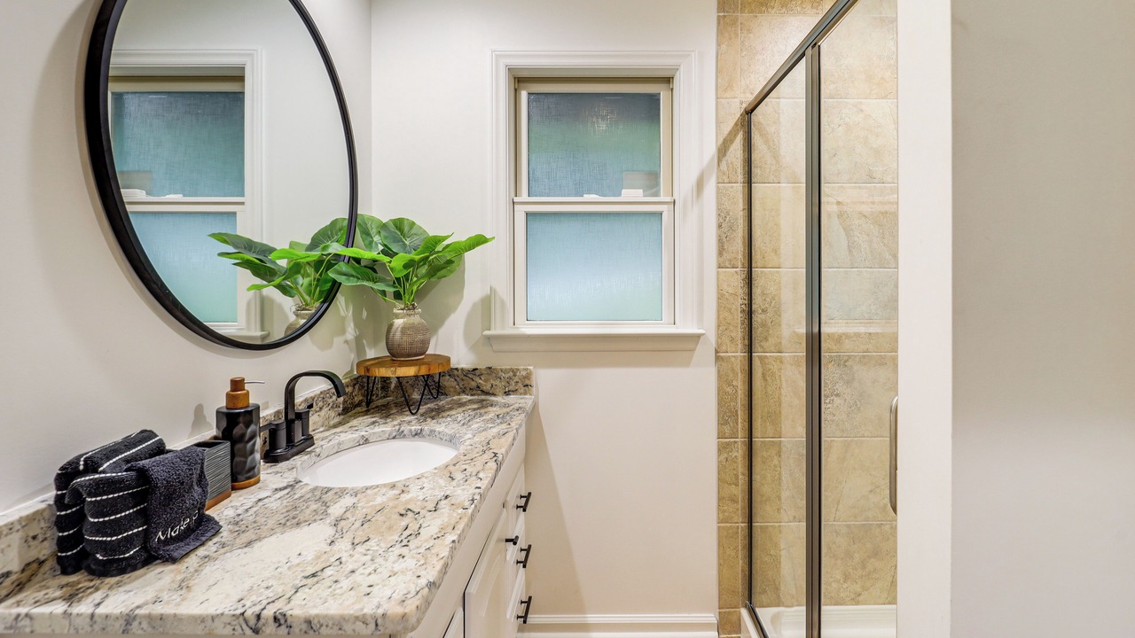 Photo of Bathroom in Blowing Rock