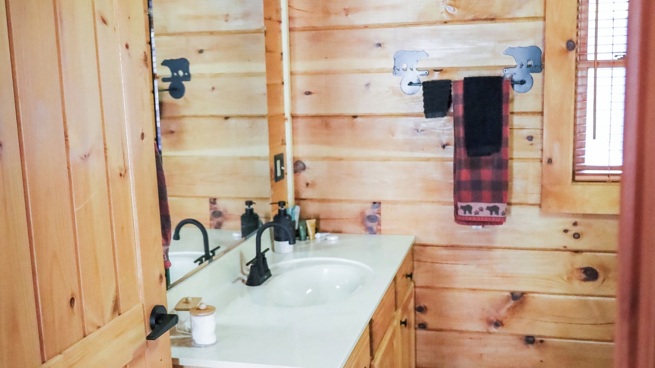 Photo of Bathroom in Butler