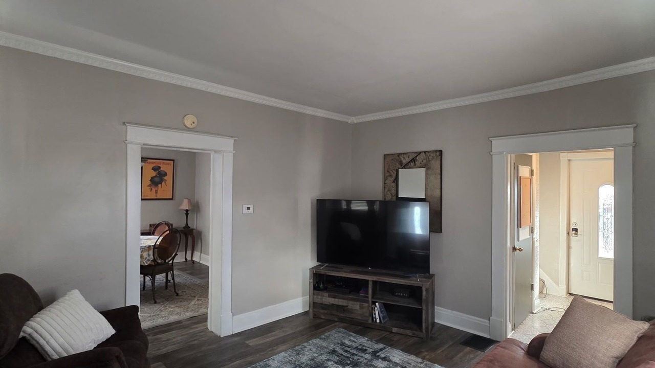 Photo of Livingroom in Bellevue