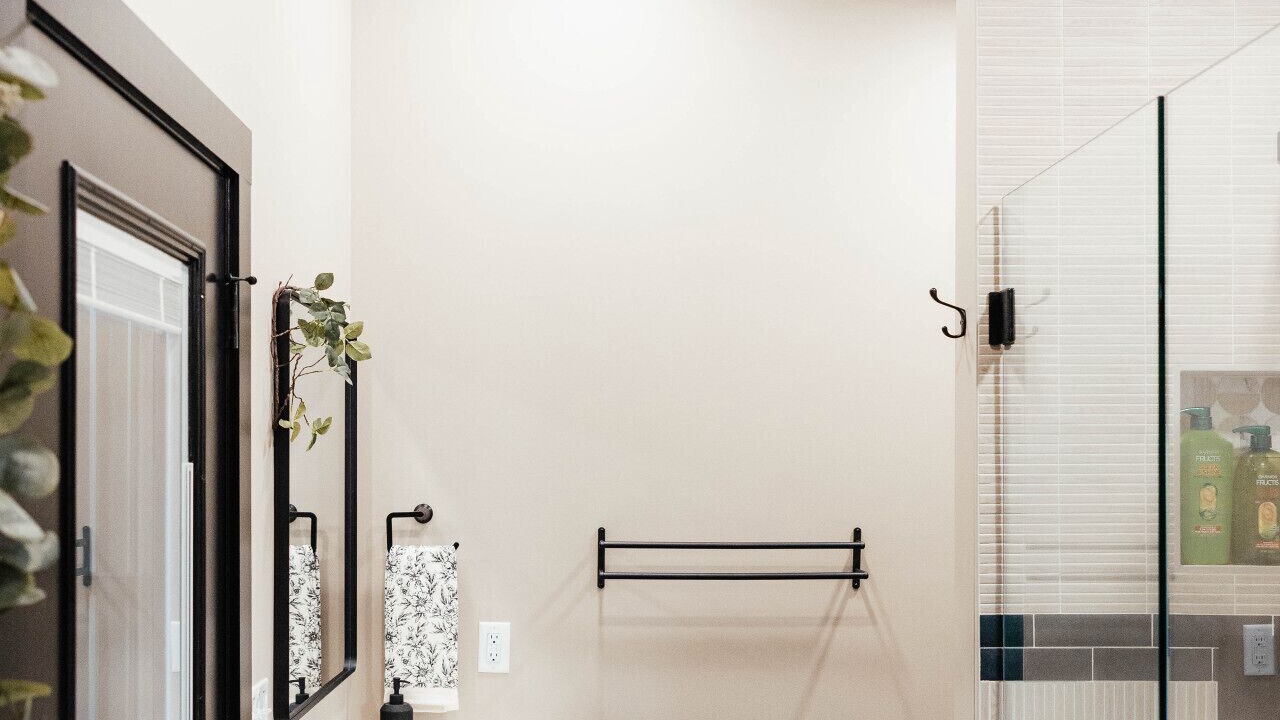 Photo of Bathroom in Campton