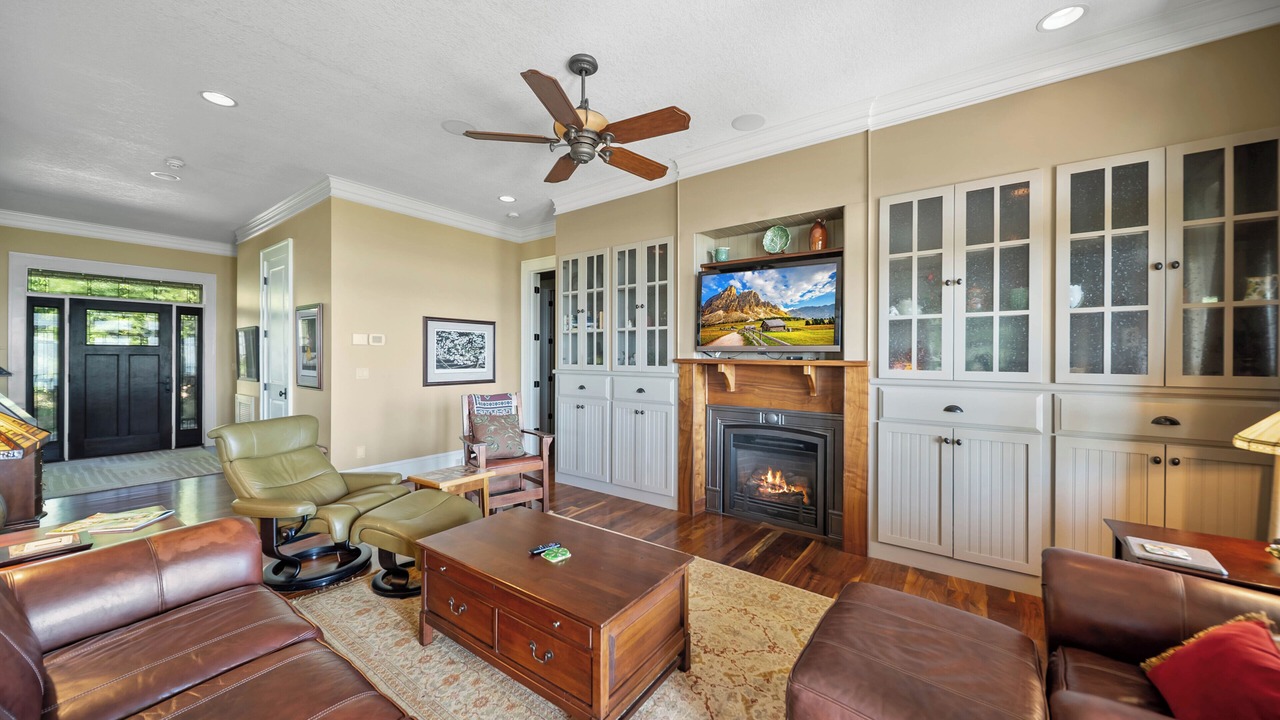 Photo of Livingroom in Apple Ridge
