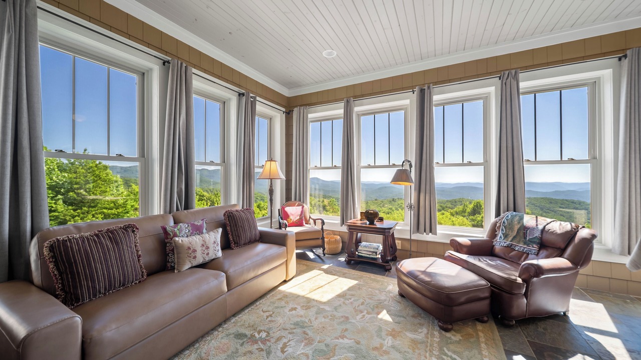 Photo of Livingroom in Apple Ridge