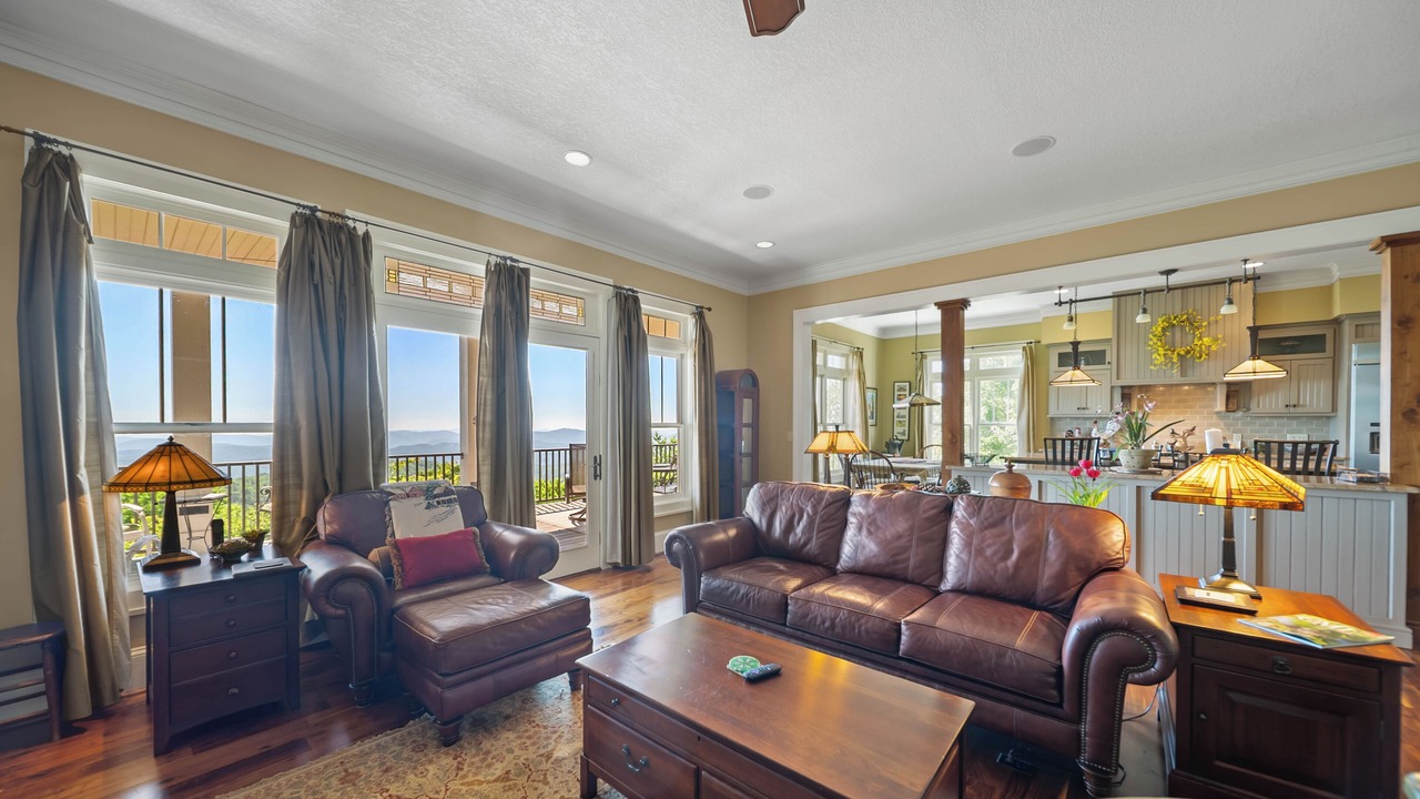 Photo of Livingroom in Apple Ridge