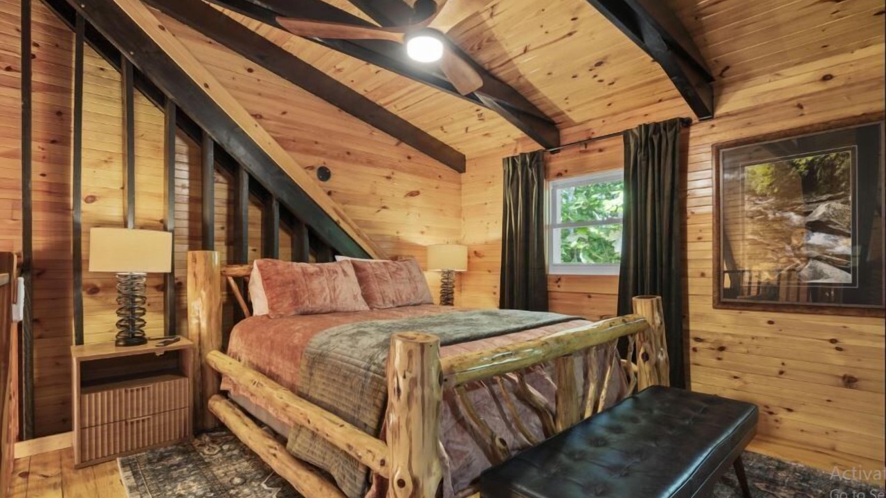 Photo of Bedroom in Rogers
