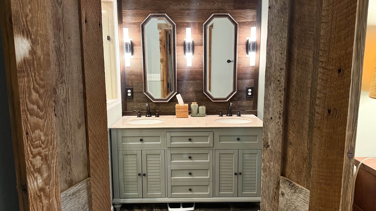 Photo of Bathroom in Lenoir