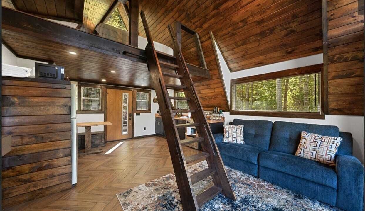 Photo of Livingroom in Mountain City